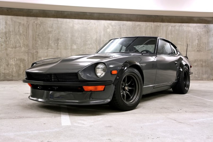 Datsun 240Z roues Watanabe RS R16 9J ET-13 245/45 9.5J ET-19