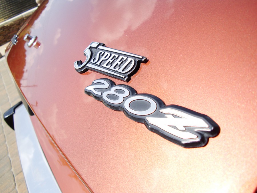 Datsun 280Z roues Panasport Street R16 7J 205/50