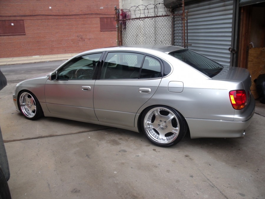 Lexus GS S160 roues Super Star Leon Hardiritt Beil R19 9J ET39 235/35 10J ET40 245/35