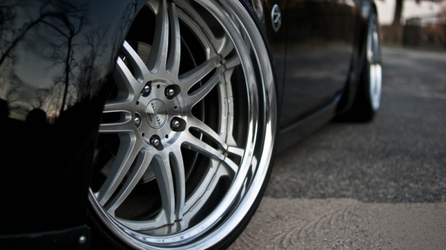 Nissan 350Z roues Work Varianza T1S R20 9.5J 225/35 10.5J 255/35