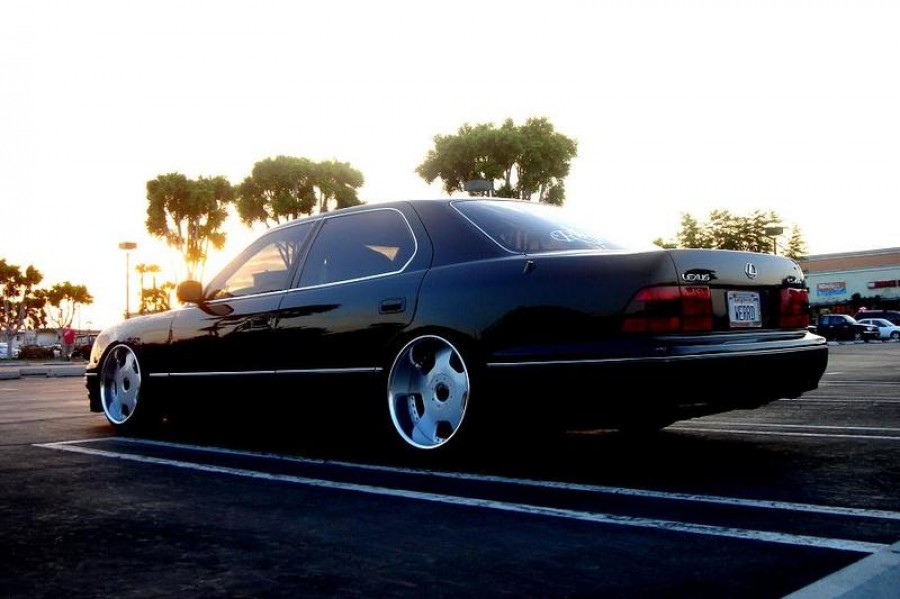 Lexus LS LS 400, XF20 roues SSR Vienna Dish R19 9J ET37 215/35 10.5J ET6 245/35