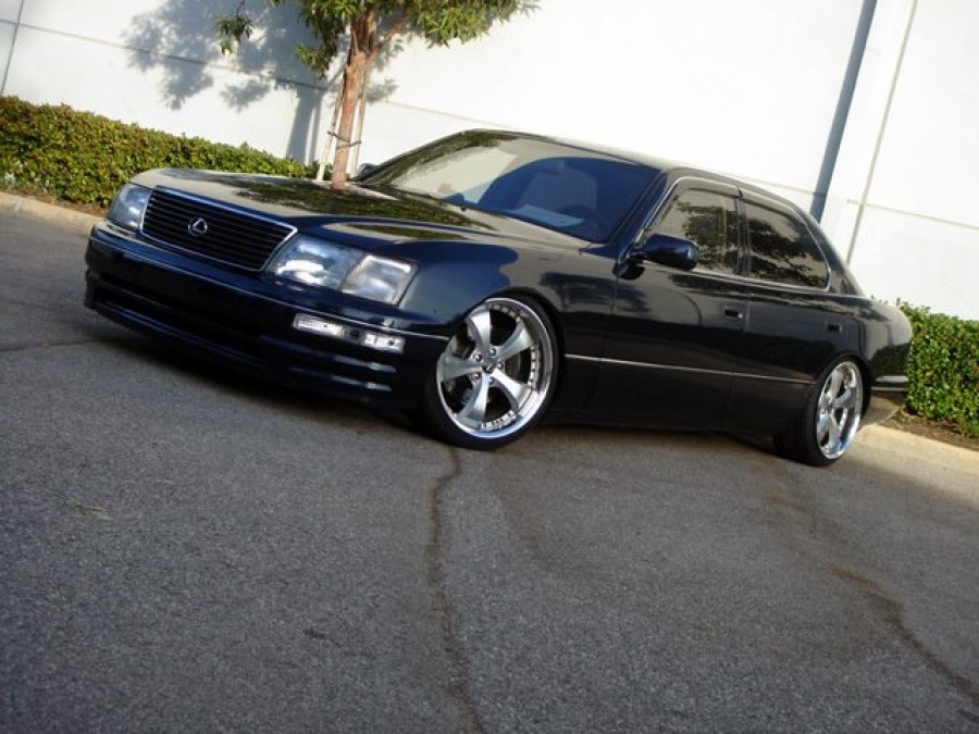Lexus LS LS 400, XF20 roues Weds Sport Kranze Cerberus II R19 9J ET12 235/35 10J ET9 245/35
