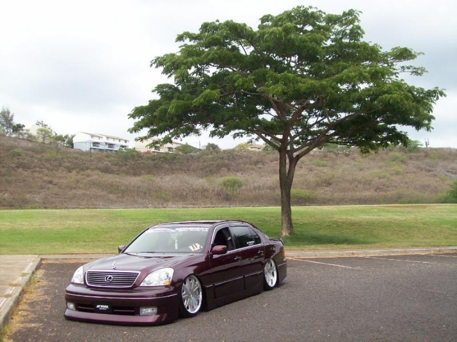 Lexus LS LS 430, XF30 roues Work Varianza D3S R20 9J ET35 235/35 10J 275/30
