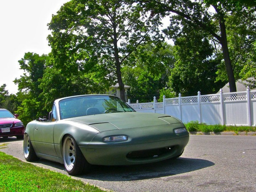 Mazda MX-5 Miata NA roues Diamond Racing Steelies R16 8J 215/40