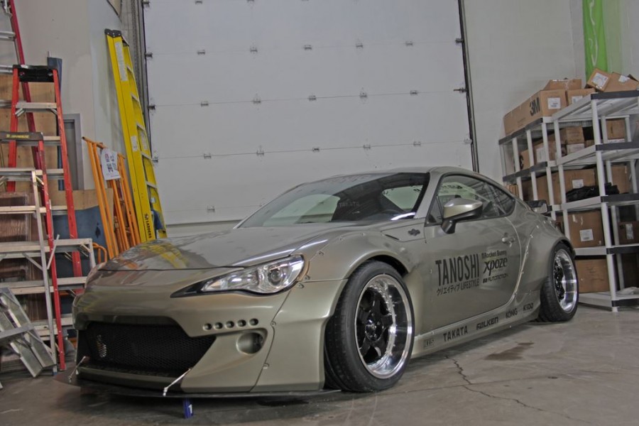 Toyota GT86 roues Konig Wheels SSM R18