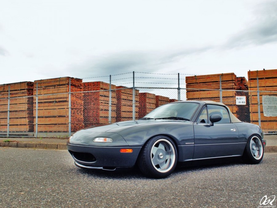 Mazda MX-5 Miata NA roues ESM 009 R15 8J ET10 195/50 convertible 