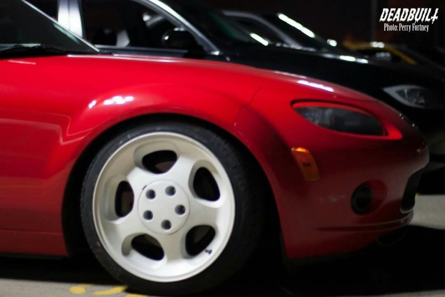 Mazda MX-5 Miata NC roues OEM Ford Mustang R17 8J ET30 205/40
