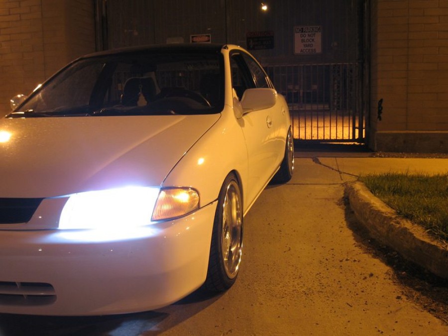 Mazda Familia roues SSR Vienna Dish R17 8J ET23 205/40 8.5J ET19