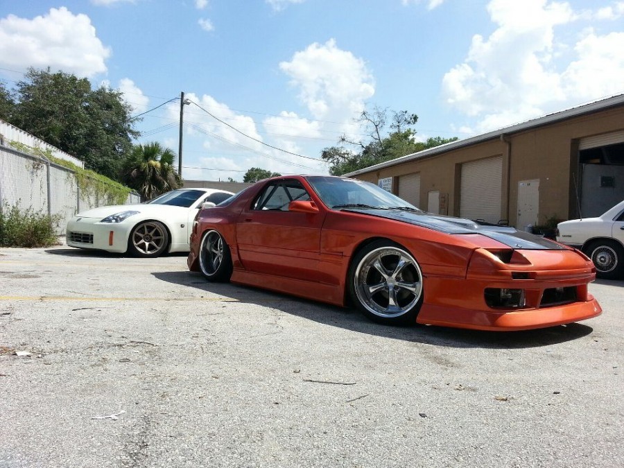 Mazda RX-7 FC roues Work VS-KF R18 9J ET-17 225/40 10.5J ET1 265/35