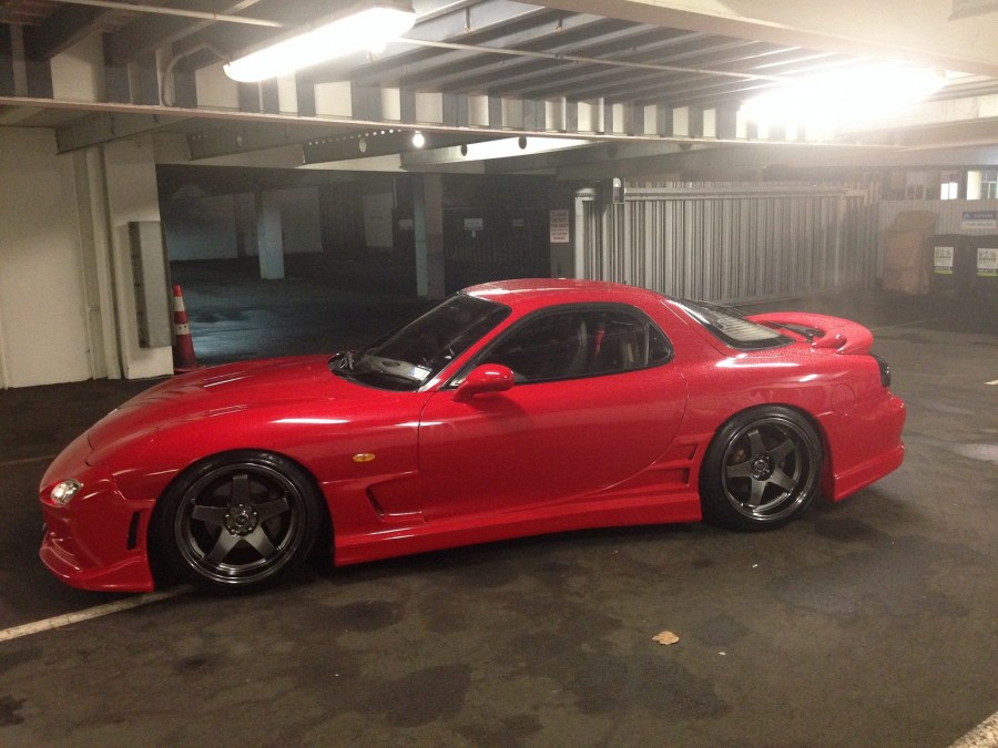 Mazda RX-7 FD roues Rota GTR-D R18 9.5J ET30 235/40 ET15