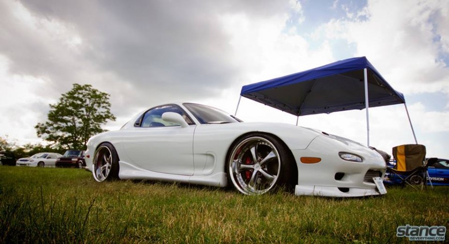 Mazda RX-7 FD roues Work VS-KF R18 9J ET13 215/35 10.5J ET14 235/40