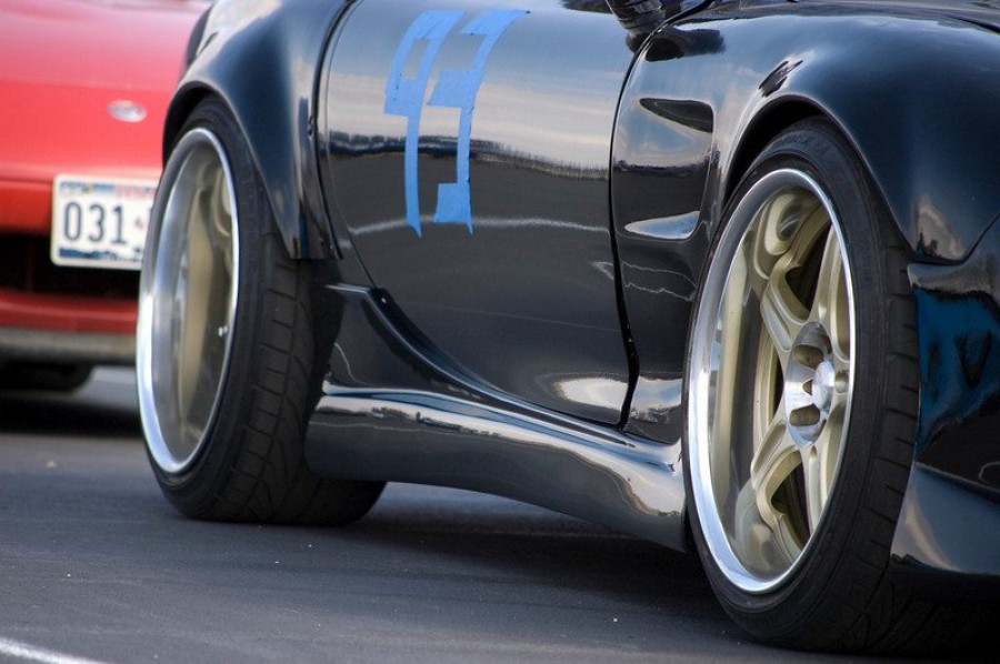 Mazda RX-7 FD roues SSR D5R R18 9J 225/40 10.5J ET-26 265/35