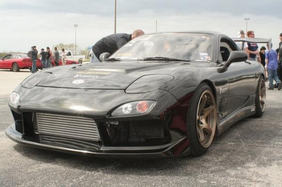 Mazda RX-7 FD roues 5Zigen FN01R-C R17 10J ET25 225/45 235/45