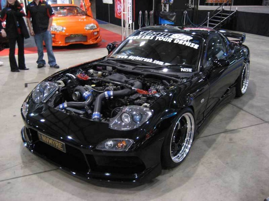 Mazda RX-7 FD roues Work Meister S1 2P R18 9J ET-5 225/35 R19 10J 275/30