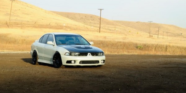Mitsubishi Galant