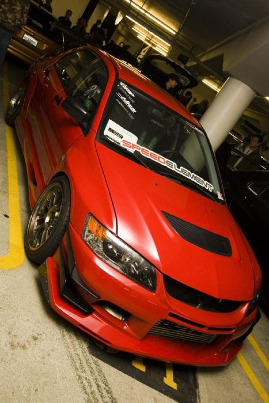 Mitsubishi Lancer Evolution IX roues Rays Volk Racing SE37K R18 10.5J ET15 265/35