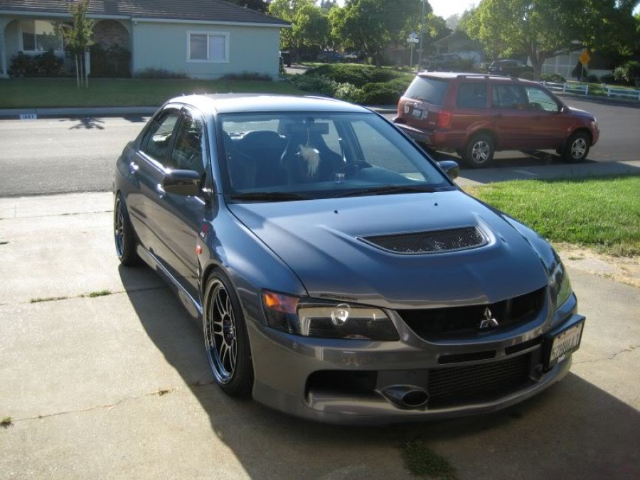 Mitsubishi Lancer Evolution IX roues Enkei RPF1 R18 9.5J ET15 235/40
