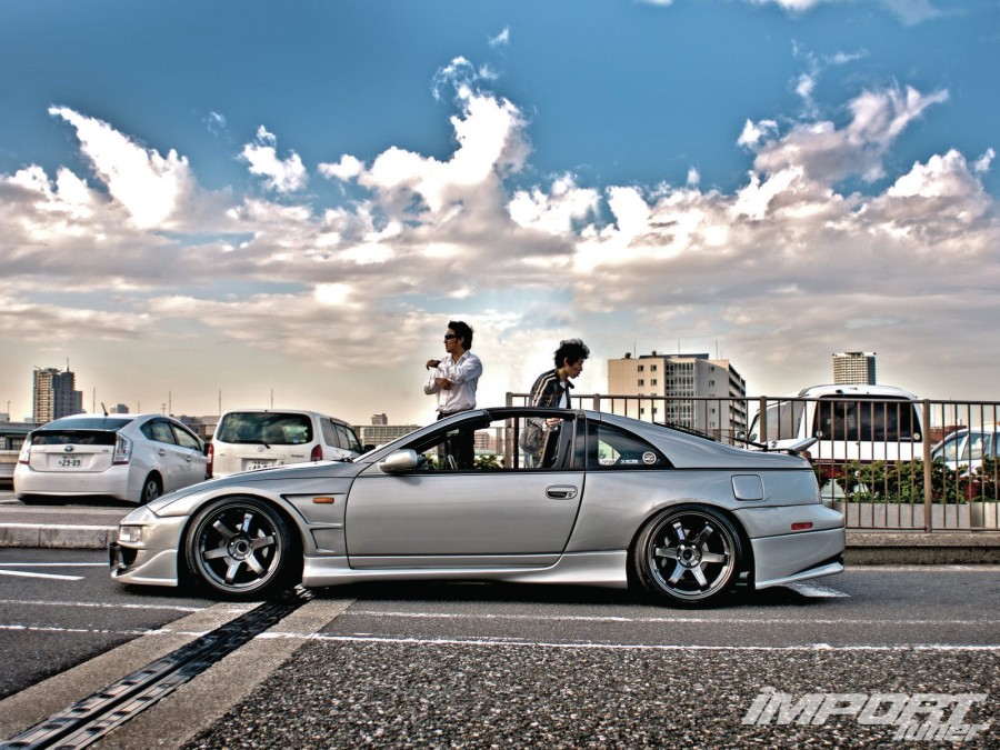 Nissan 300ZX roues R18 9.5J ET20 225/40 10.5J