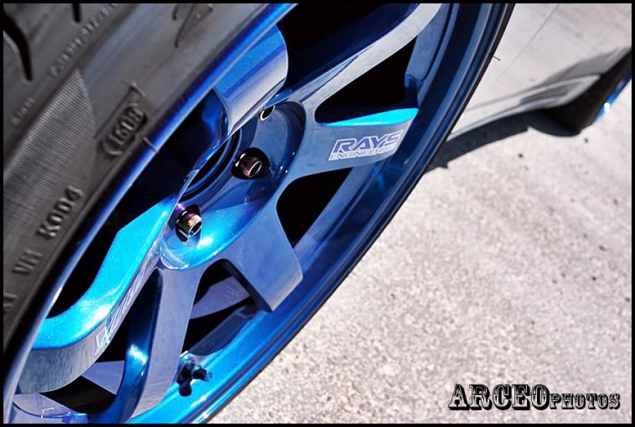 Nissan 300ZX roues Rays Volk Racing TE37 R18 10.5J ET15 255/35