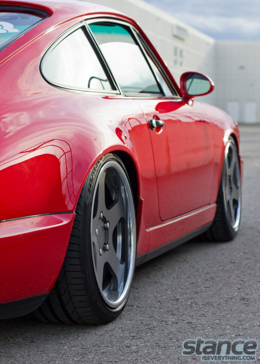 Porsche 911 964 Series roues Rotiform NUE R18