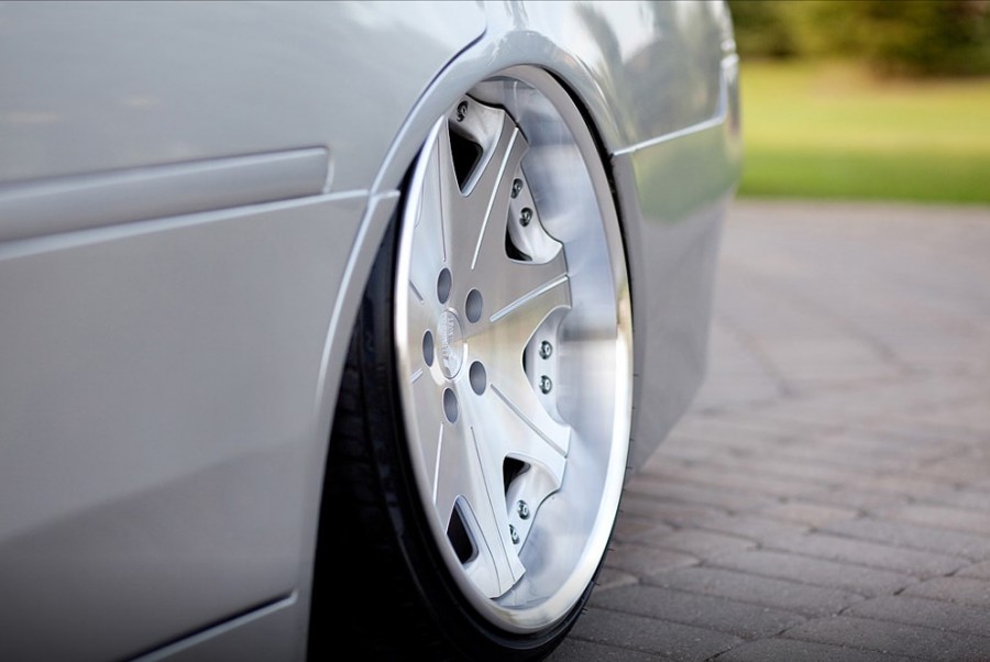 Infiniti M Y34 roues Super Star Leon Hardiritt Waffe R19 9J ET-10 225/35 10J ET-6 235/35
