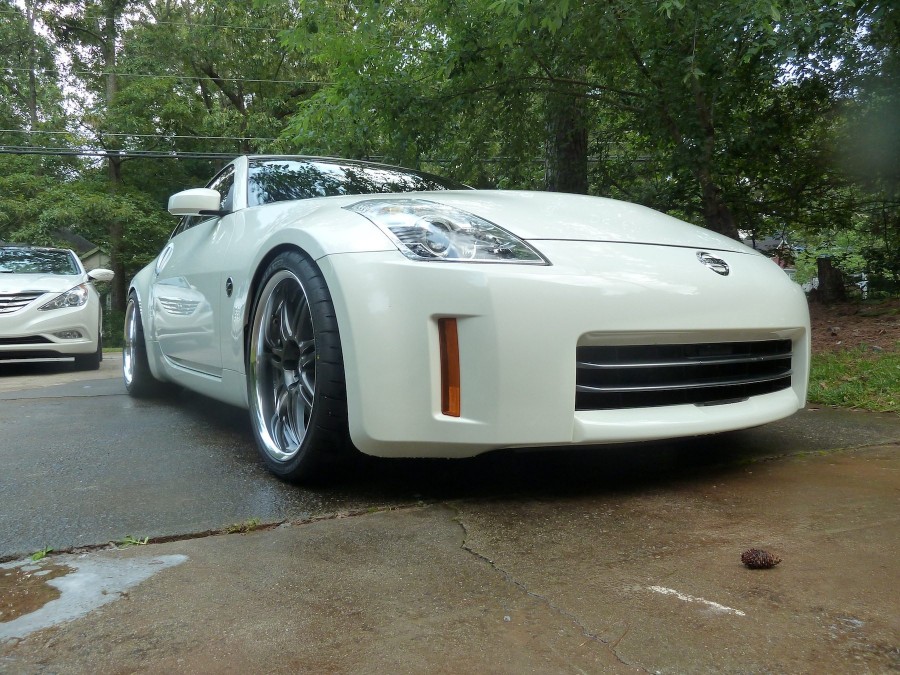 Nissan 350Z roues Avant Garde M560 R19 9.5J ET20 275/30 11J ET18 305/30