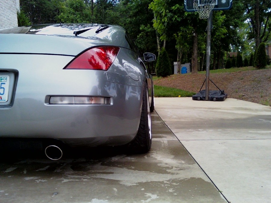 Nissan 350Z roues hot wheels 68 R17 9J 215/45 235/45