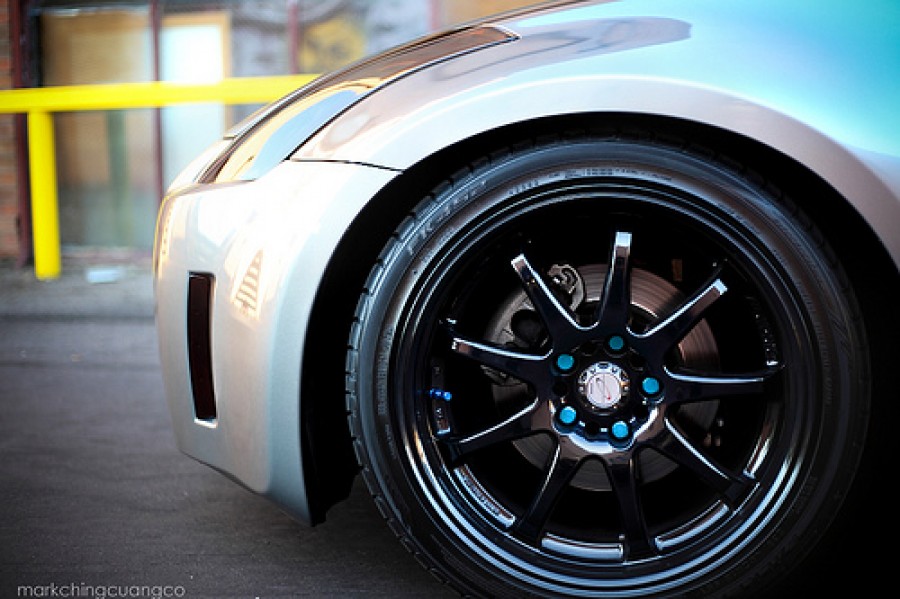 Nissan 350Z roues Work Emotion XD9 R18 9J ET20 245/40 10J ET18 265/35