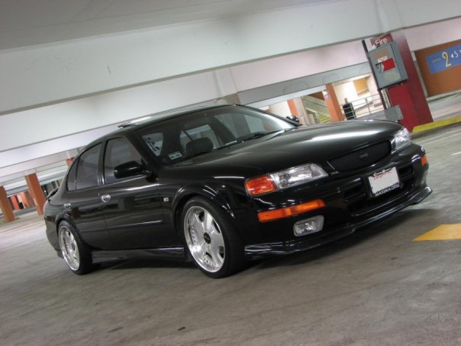 Nissan Maxima A32 roues Work Euroline DH R18 8J ET36 225/40 9J ET38