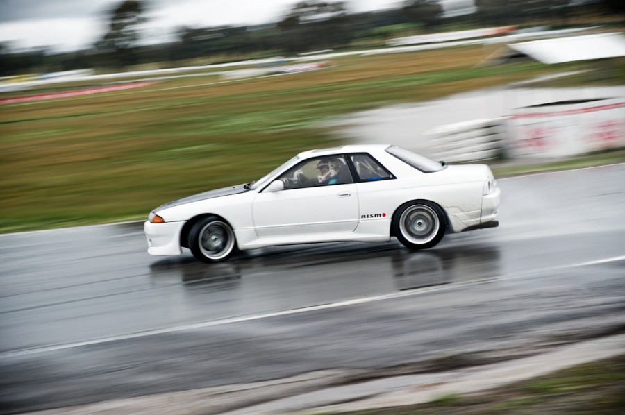 Nissan Skyline R32 диски Rays Volk Racing GT-7 R17 8J ET15 215/45 9J ET21 235/45 coupe 
