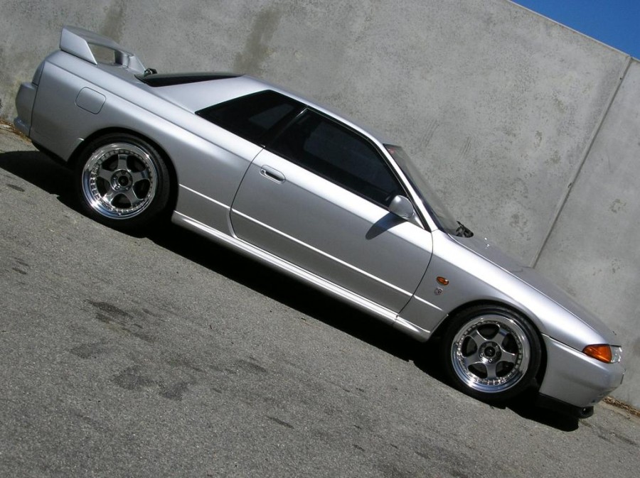 Nissan Skyline R32 диски Work Meister S1 3P R18 9.5J ET13 265/35 GTR 