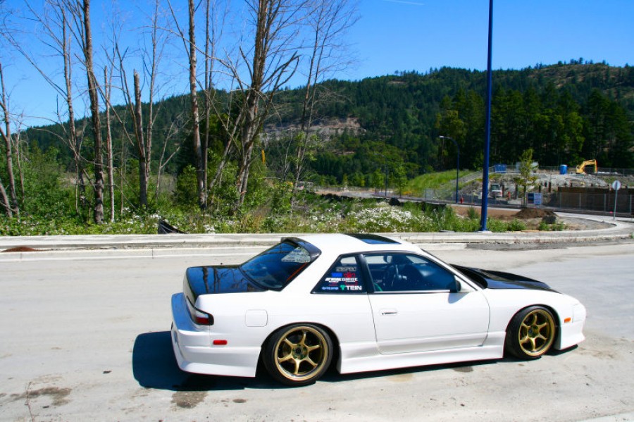 Nissan Silvia S13 диски Advan Yokohama RG R17 9.5J ET24 215/40
