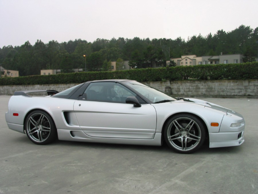 Acura NSX 1 generation. NA1, NA2 диски Advan Yokohama AVS Model 5 R18 8J ET38 225/35 R19 10J ET40 275/30