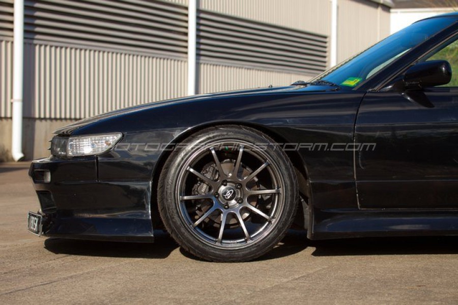 Nissan 180SX/200SX/240SX S13 диски Rota G-force R18 9J ET27 235/40