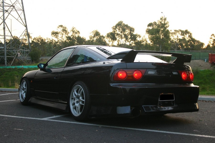 Nissan 180SX/200SX/240SX диски OEM Nissan Skyline R33 GTR R17 9J ET30 215/45