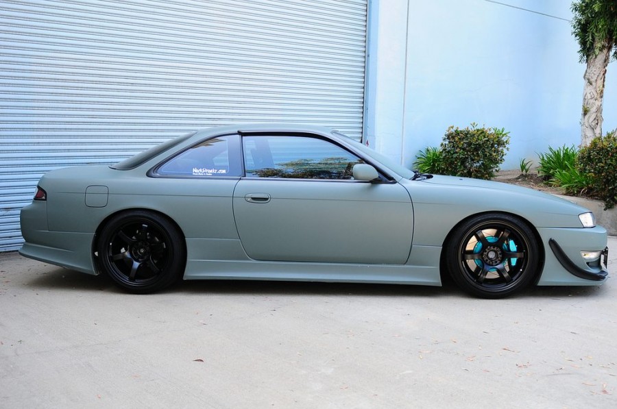 Nissan Silvia S14 диски Rays Gram Lights 57DR R18 9.5J ET12 225/40 10.5J ET22 245/40