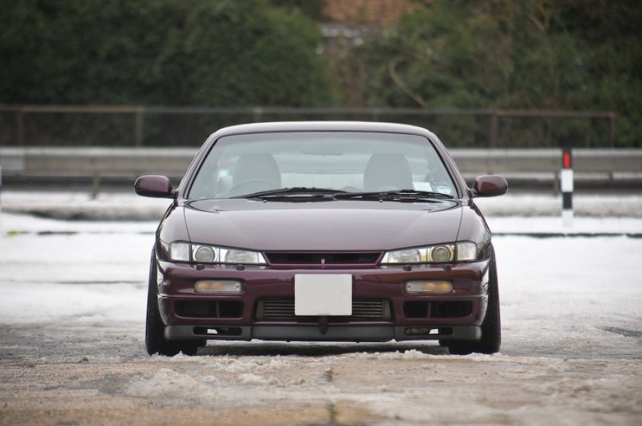 Nissan Silvia S14 диски Rota GTR R18 9.5J ET5 225/40 235/40