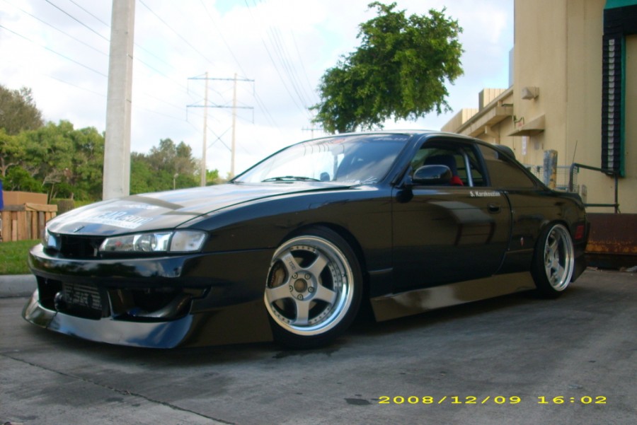 Nissan Silvia S14 диски SSR Professor SP1 R17 9J ET-2 215/45 R18 10J ET-1 225/40