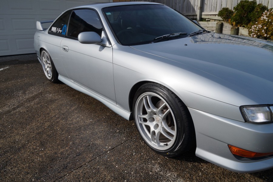 Nissan Silvia S14 диски OEM Nissan Skyline R33 GTR R17 9J ET30 225/45