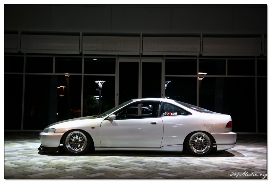 Acura Integra DB6-DB9, DC1-DC2, DC4 диски CCW Classic R16 9J ET35 225/40