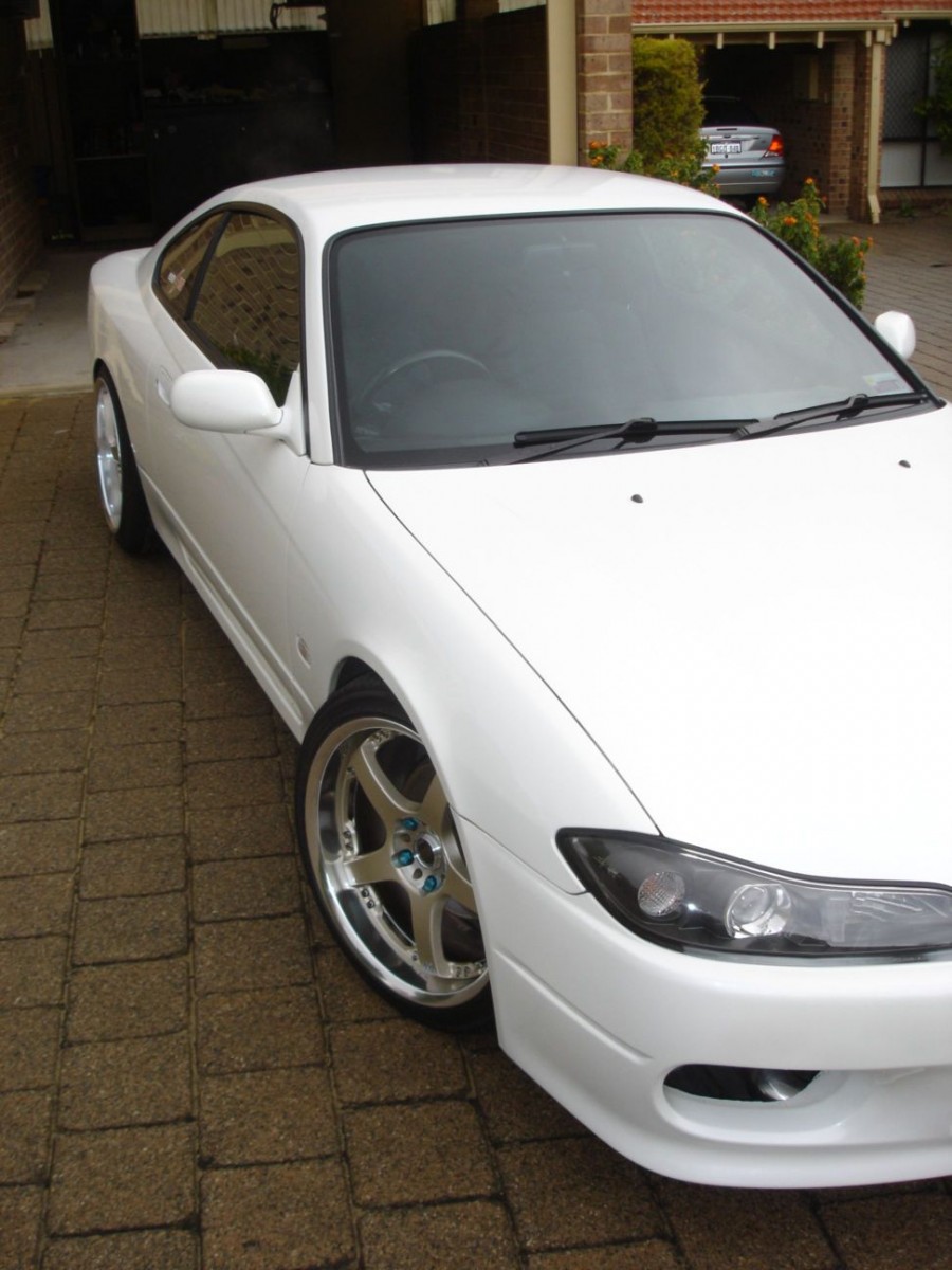 Nissan Silvia S15 диски Rays Gram Lights 57F Pro R18 9J ET24 225/40 10J ET34 235/40