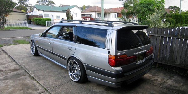 Nissan Stagea
