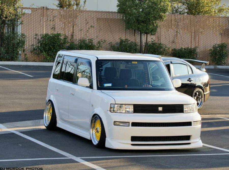 Scion xB диски BBS RS R17 9.5J ET15 195/40 10.5J ET-11 215/40