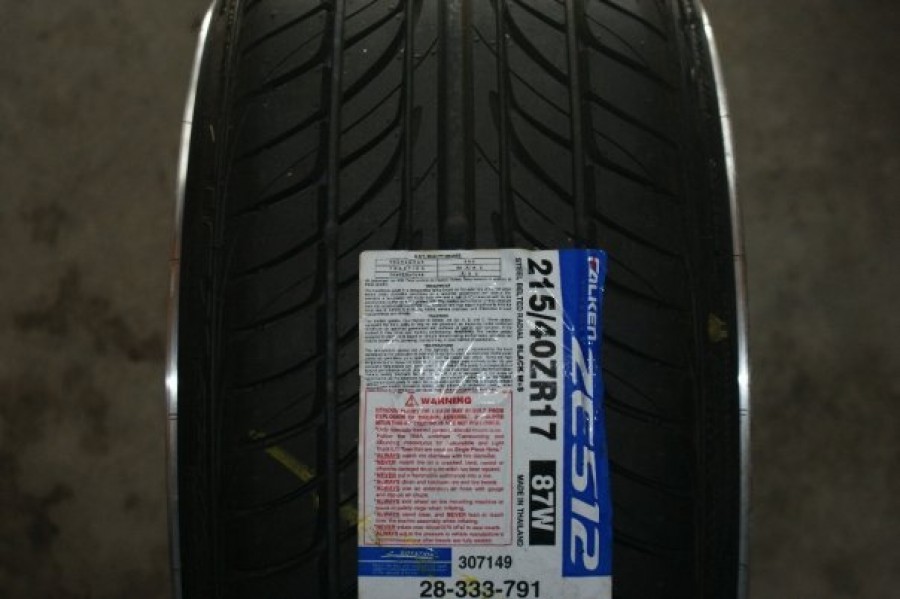 Scion xB диски Advan Yokohama Oni R17 8J ET25 205/40 9.5J ET42 215/40