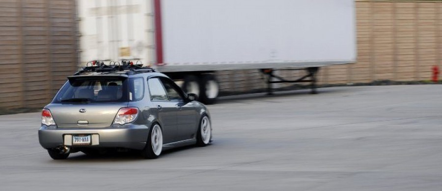 Subaru Impreza диски 5Zigen FN01R-C R17 8J ET35 205/40 Wagon 