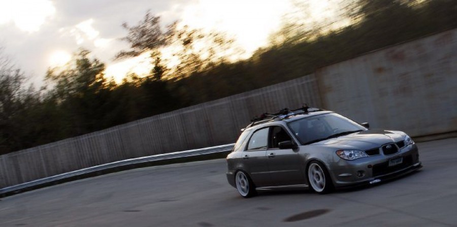 Subaru Impreza диски 5Zigen FN01R-C R17 8J ET35 205/40 Wagon 
