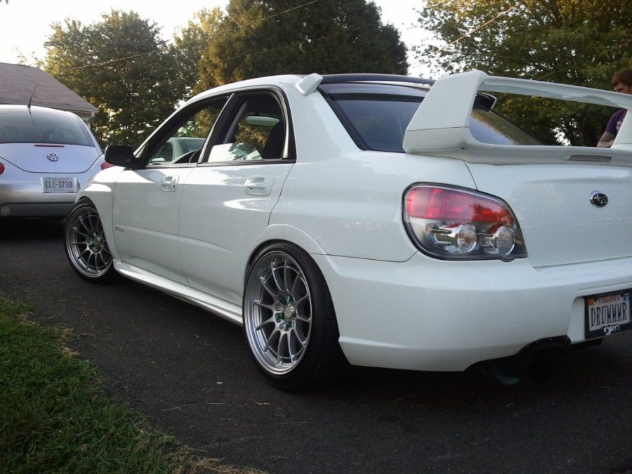 Subaru Impreza диски Enkei NT03+M R18 9.5J ET22 235/40 WRX STI 