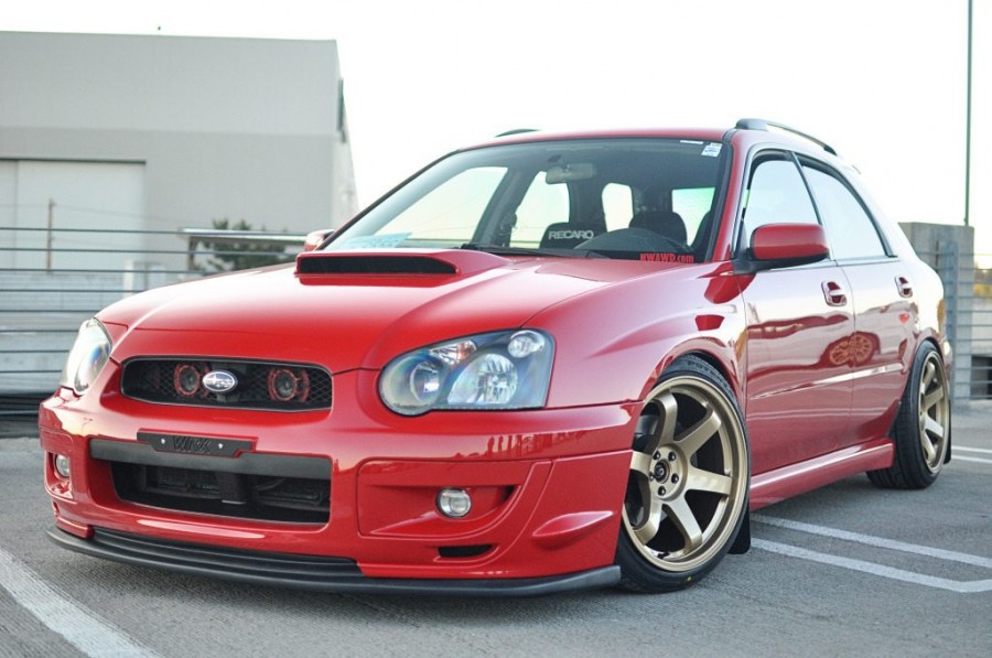 Subaru Impreza диски Rota Grid R18 9.5J ET38 225/40 WRX Wagon 