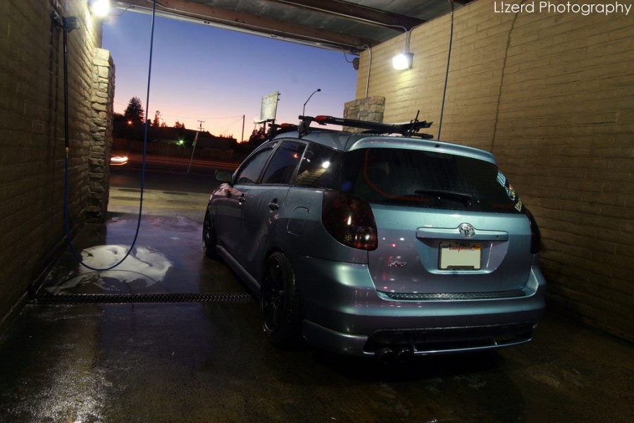 Toyota Matrix E130 диски Rota DPT R18 9J ET33 225/40 10J 245/40