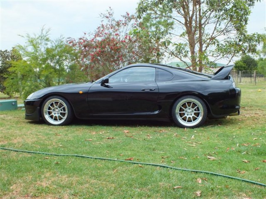 Toyota Supra A80 диски SSR Professor SP3 R18 9J ET41 235/40 10.5J ET43 275/35